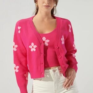 NWOT Sugar Lips Daisy Knit Cardigan & Cami Top